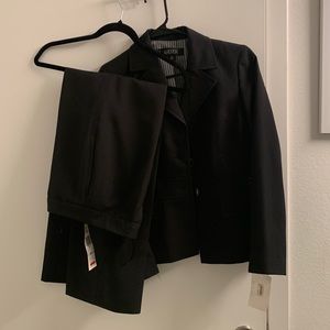 Two Piece Women’s Suit New with Tags